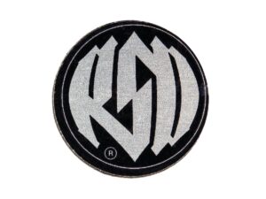 Badge With logo Contrast Cut